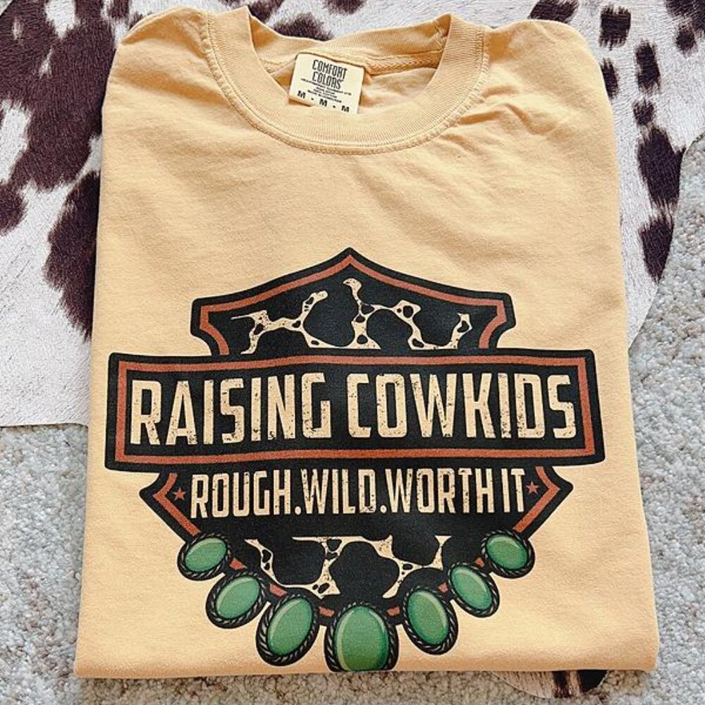 Raising Cowkids Mama Western Cowgirl Mom Pink T-Shirt NEW